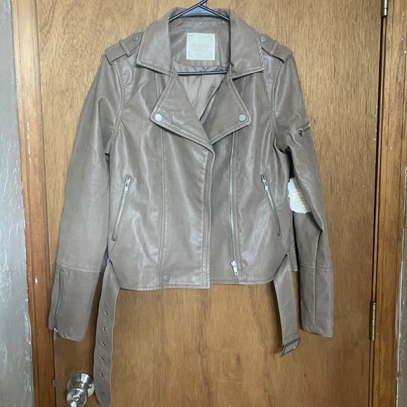 Moto Jacket - Picture 4 of 9